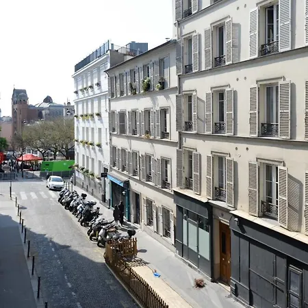 Bright Flat In Montmartre 아파트 파리